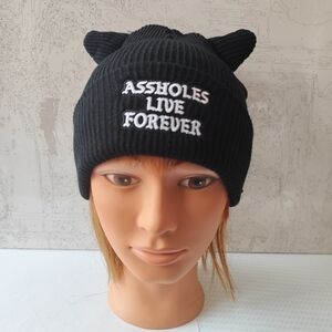 3/$25💙Black Knit Beanie with Ear Design